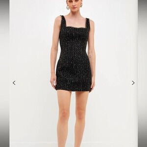 Endless rose chain tweed dress